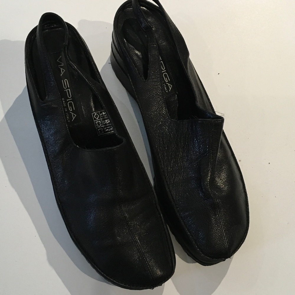 Via Spiga Black Leather Slingback Mules